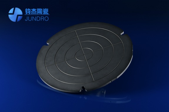 星空彩票app最新永久域名下载承载盘